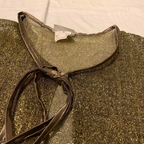 green fairy blouse with ribbon to tie - Picture 2 of 2